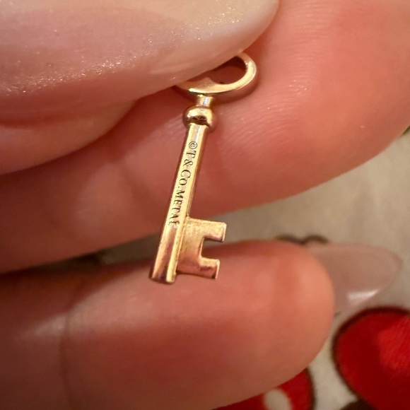 Tiffany & Co. Silver Heart Pendant with Gold Key - Picture 6 of 7